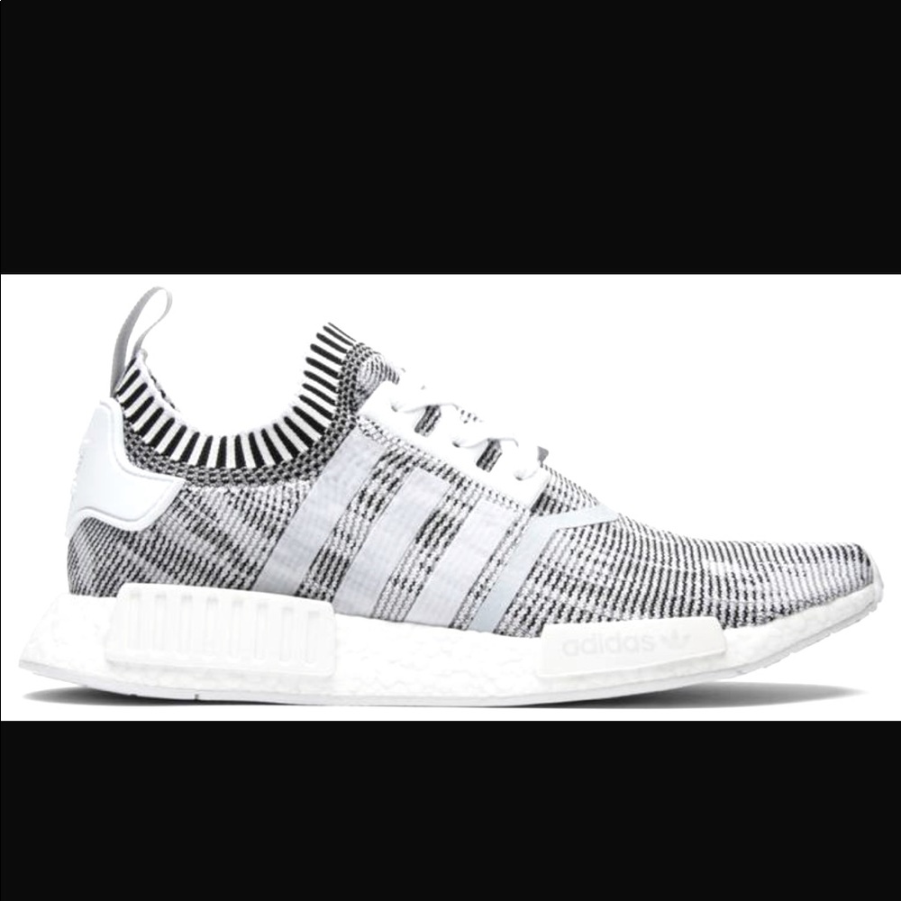 Adidas NMD R1 Primeknit Oreo